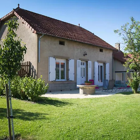 Familial Renove A La Campagne Avec Jardin, 4 Chambres, Proche Loisirs Et Attractions - Fr-1-489-61 Holiday home *